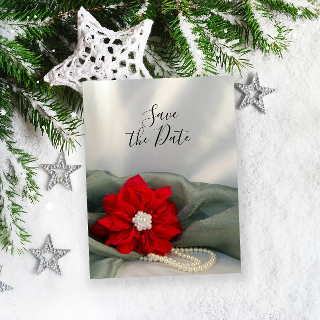 Postale Faire-part Carte de sauvegarde de mariage hivernal Poinsettia (Announce your December marriage with the festive Poinsettia and Pearls Save the Date Postcard. )