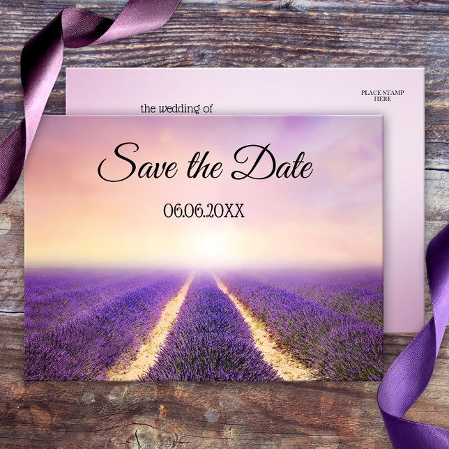 Postale Faire-part Lavender Flower Country Enregistrer la date Carte  (Save the Date postcard with a painting of lavender flower field - purple - lilac)