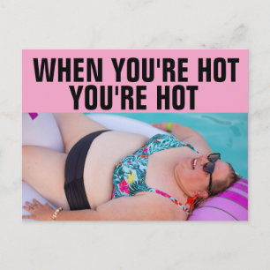 Postale GRAND BBW BIG BIKINI GIRL SUR LA PLAGE Carte posta