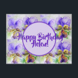 Postale Joyeux Anniversaire Viola floral Mesdames Carte de<br><div class="desc">Joyeux Anniversaire carte de vœu florale viola personnalisable. Cette carte est entièrement personnalisable,  afin que vous puissiez y ajouter votre propre nom.

Conçue avec amour à partir de l'une de mes peintures aquarelles originales.</div>
