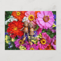 Les elfes d'maïs sur le spray de fleurs carte post