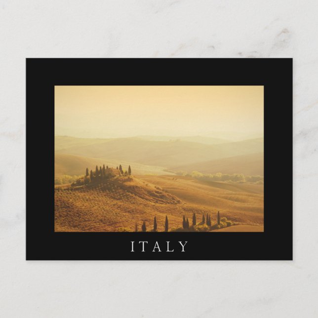 Postale Lever de soleil sur un paysage en Toscane carte po (Devant)