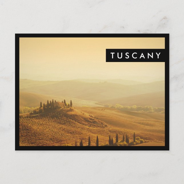Postale Lever de soleil sur un paysage en Toscane carte po (Devant)