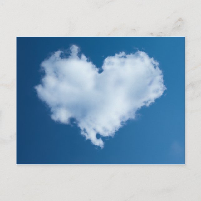 Postale Nuage en forme de coeur dans la carte de ciel bleu (Devant)