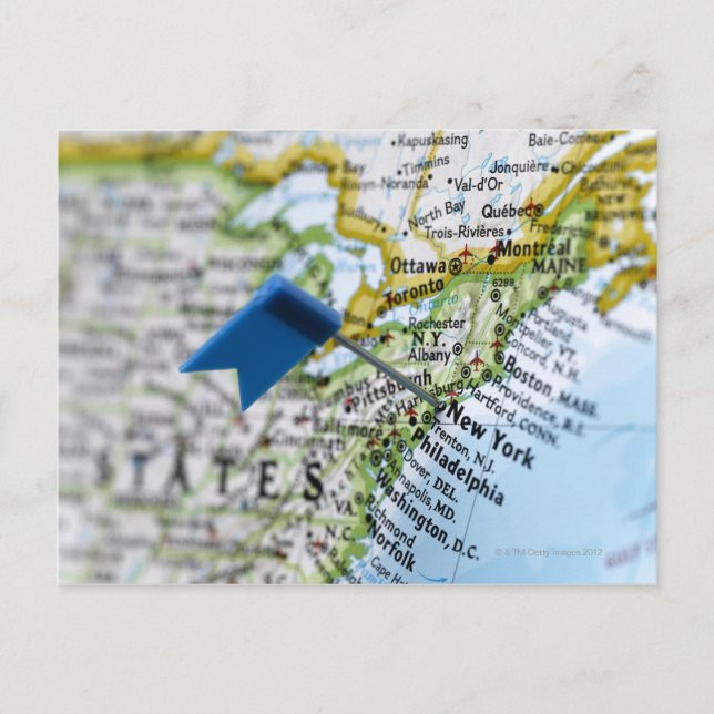 Postale Pingle de carte placée sur la ville de New York su (Devant)