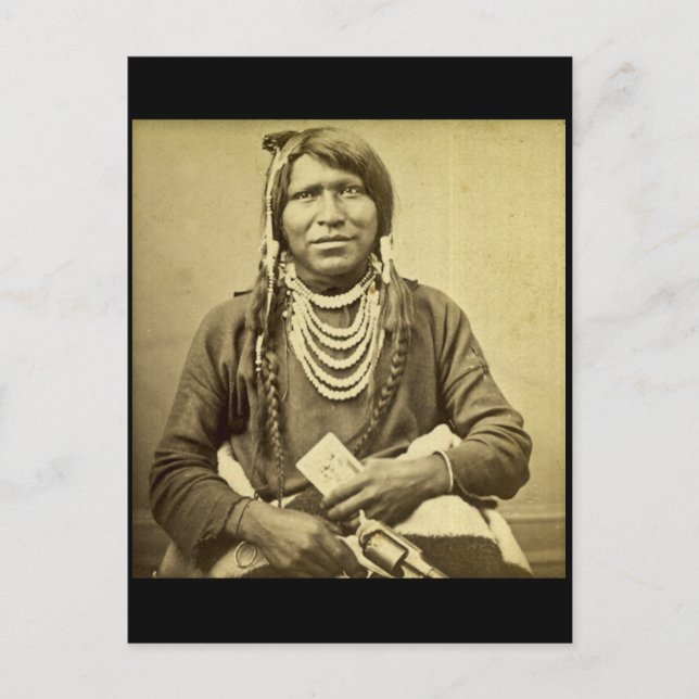 Postale Ute Indian avec pistolet et carte (Devant)