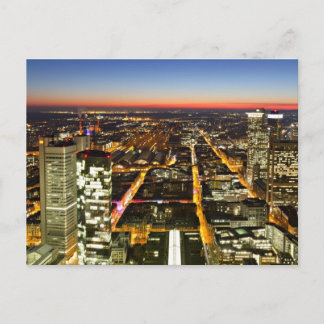 Postale Ville de Francfort pendant le crépuscule Carte pos