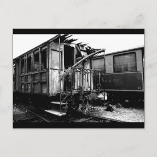 Postale Voiture en bois abandonnée Le Mastrou Carte postal