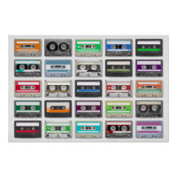 25 cassettes audio isolées sur arrière - plan blan
