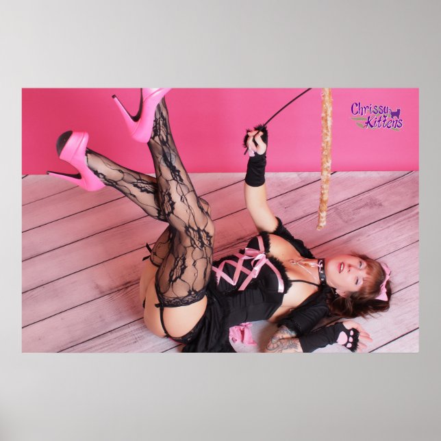 Poster 36" x 24" Chrissy Kittens The Kitten Waves Hi! (Devant)