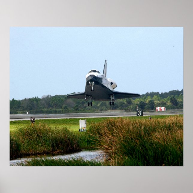 Poster Atterrissage de la navette spatiale (STS-108) (Devant)