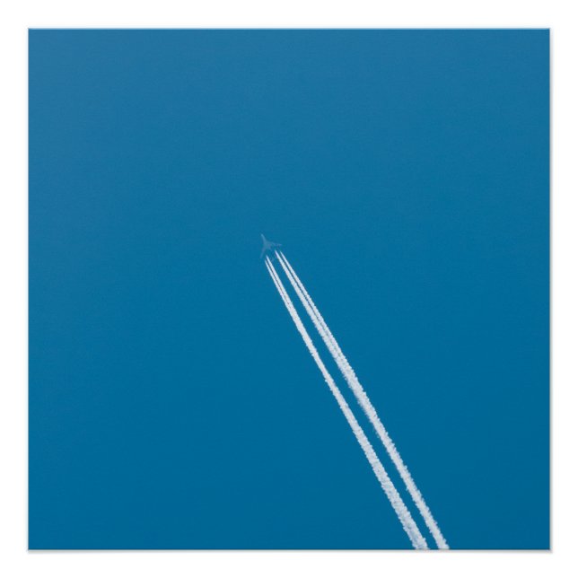 Poster Avion en vol sur fond de ciel bleu (Devant)