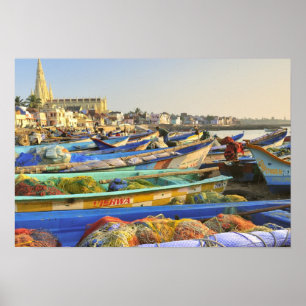 Poster Bateaux en préparation pour la pêche, L'église de
