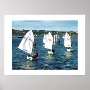 Poster Bateaux optimistes pour la côte