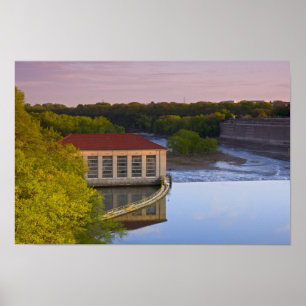 Poster Centrale et barrage du parc Highland