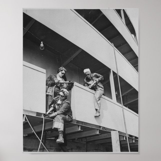 Poster Chipping Slag Off a Ship (Devant)