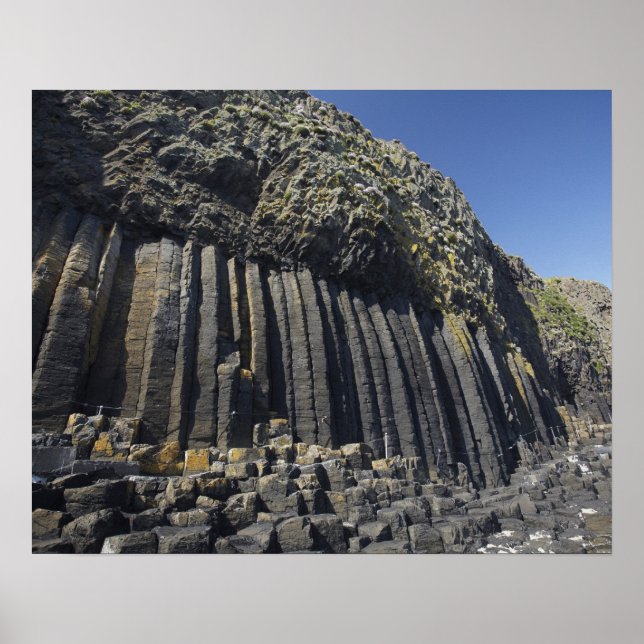 Poster Colonnes de basalte par la grotte de Fingal, Staff (Devant)