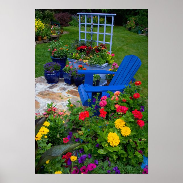 Poster Conception de jardin en conteneur avec chaise bleu (Devant)
