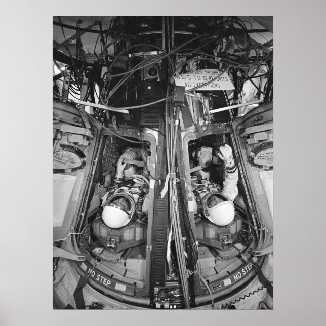 Poster Des astronautes insérés dans la sonde spatiale Gem (Devant)