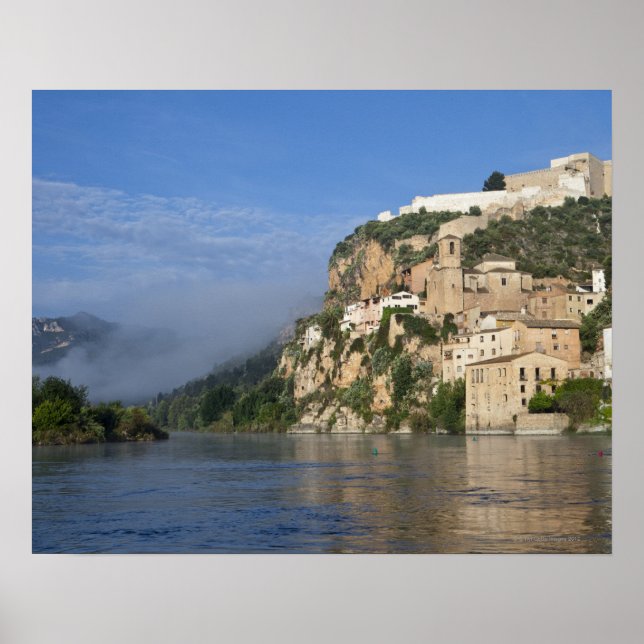 Poster Ebro River (Ria Ebre); Château des Templiers; débu (Devant)