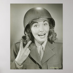 Poster Femme portant un casque d'armée