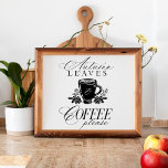 Poster Feuilles d'automne et café S'il vous plaît Festive<br><div class="desc">L'affiche d'automne parfaite à afficher à la maison ou sur votre café-bar. Belle typographie du café d'automne "Feuilles d'automne et café s'il vous plaît" Présenté dans un script élégant et serif combinaison de typographie avec nos éléments feuillages feuillus dessinés à la main et tasse de café. Toutes les illustrations sont...</div>