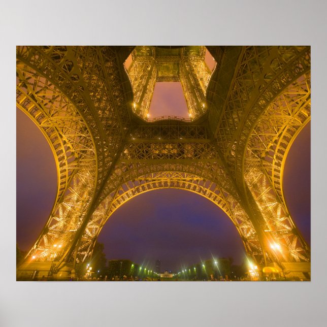 Poster France, Paris. Tour Eiffel illuminée à 2 (Devant)