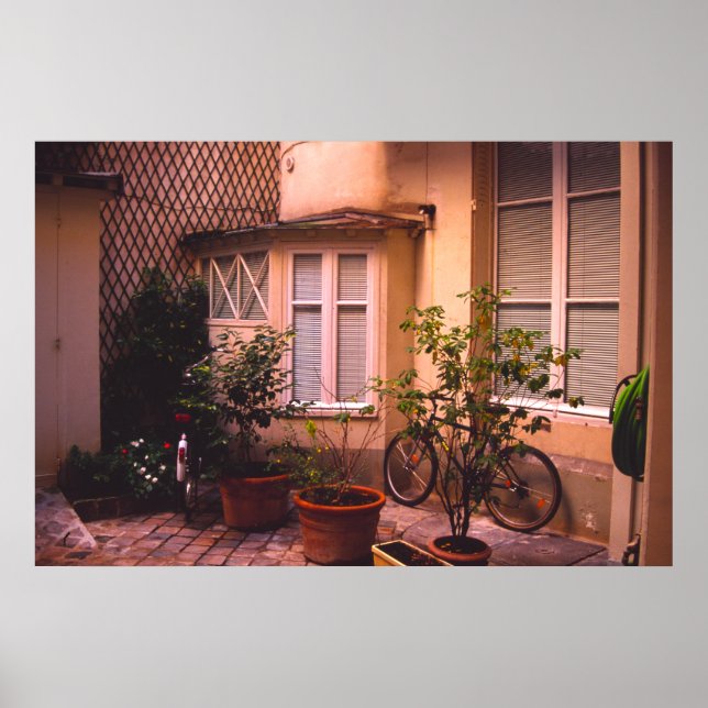 Poster French courtyard (Devant)
