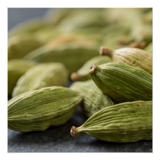 Poster Green Cardamom Pods Macro Zoom Aromatic Spice Text