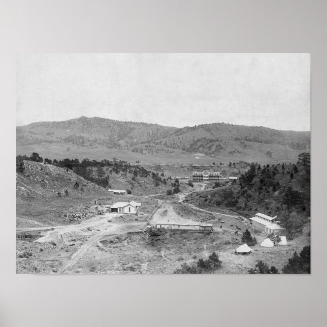 Poster Hôtel et Bathhouses dans le Canyon Wiwalakahta (Devant)