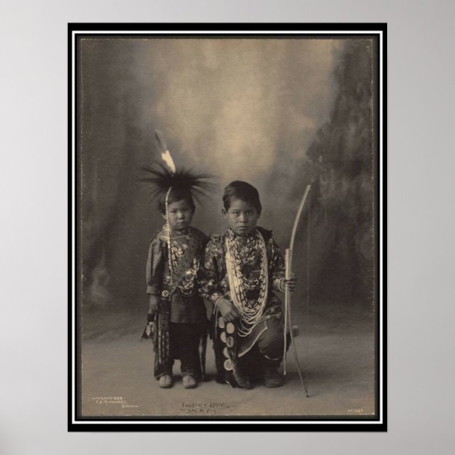 Poster Indienne vintage : Two Little Braves, Sac & Fox - (Devant)