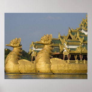 Poster Karaweik Hall est un point de repère de Yangon, si