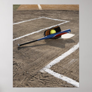 Poster Le base-ball, gant du base-ball et batte au marbre