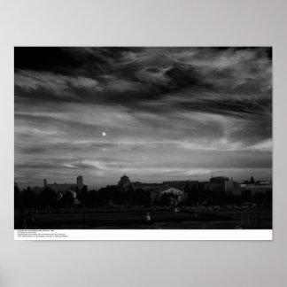 Poster Lever de lune près de Residence Halls, novembre 19