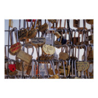 Love Locks et la Tour Eiffel. Paris. France. Poste