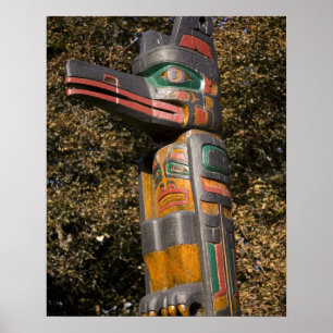 Poster Mât totem dans un parc à Ottawa, Ontario, Canada
