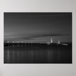 Poster Mighty Mac En Niveaux De Gris Pano De Nuit