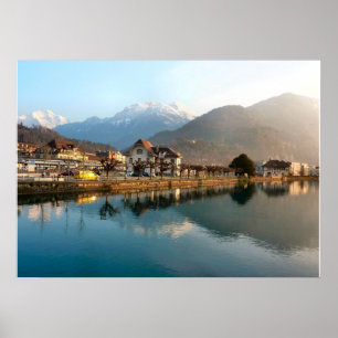 Poster Montagnes et rivière de la Suisse Interlaken