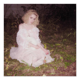 Poster Nicole Dollanganger