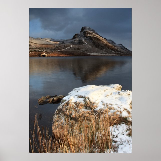 Poster Pays de Galles, neige et lac (Devant)