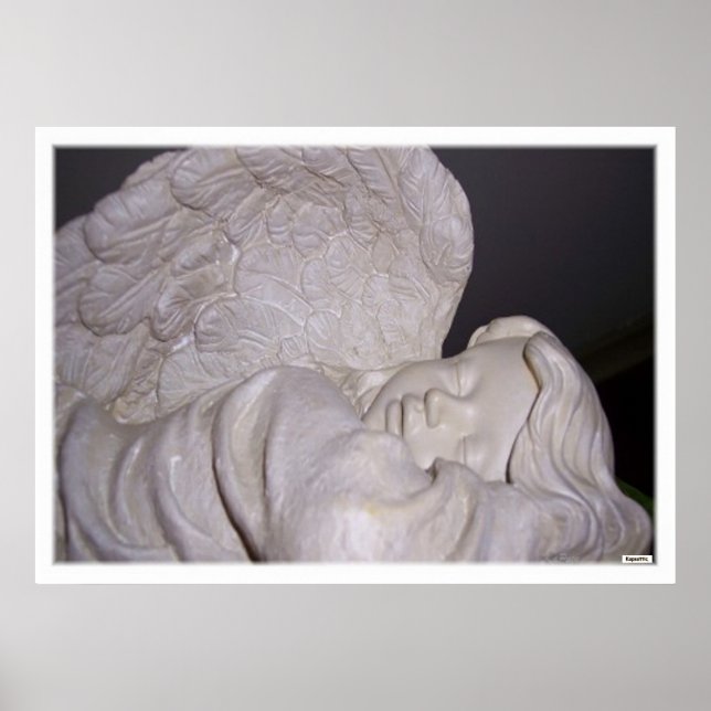 Poster Photographie de statue d'ange endormi (Devant)