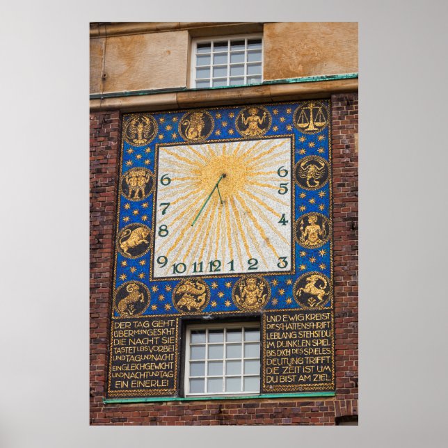 Poster Sundial Clock On Building, Germany (Devant)