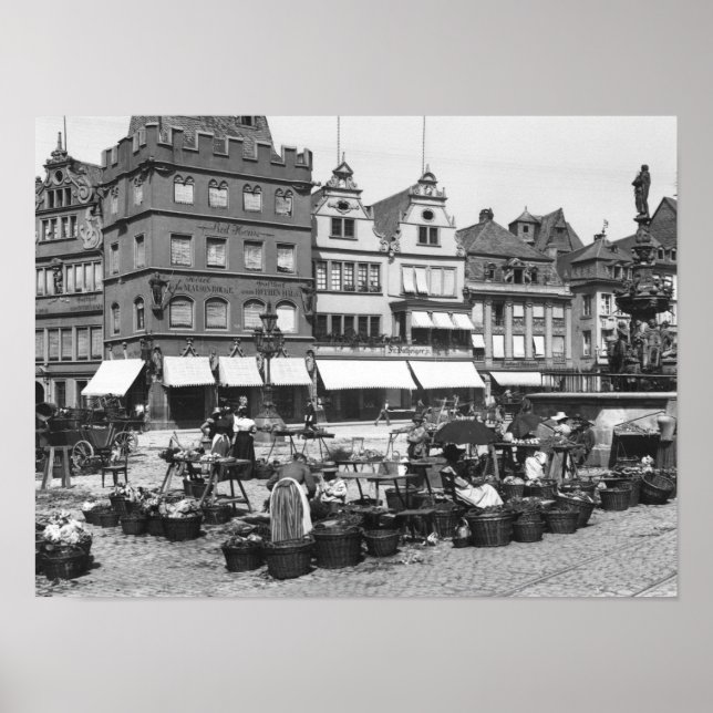 Poster The Market Place at Trier, vers 1910 (Devant)