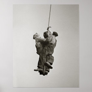 Poster Travailleurs soulevés par une grue, 1935. Photo vi