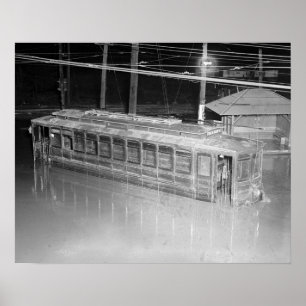 Poster Trolley dans une inondation, 1923. Photo ancienne