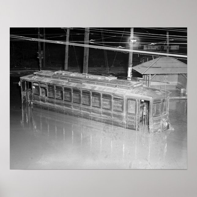 Poster Trolley dans une inondation, 1923. Photo ancienne (Devant)