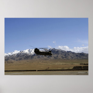 Poster Un Chinook CH-47 décolle