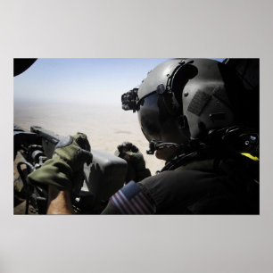 Poster Un soldat assure la sécurité