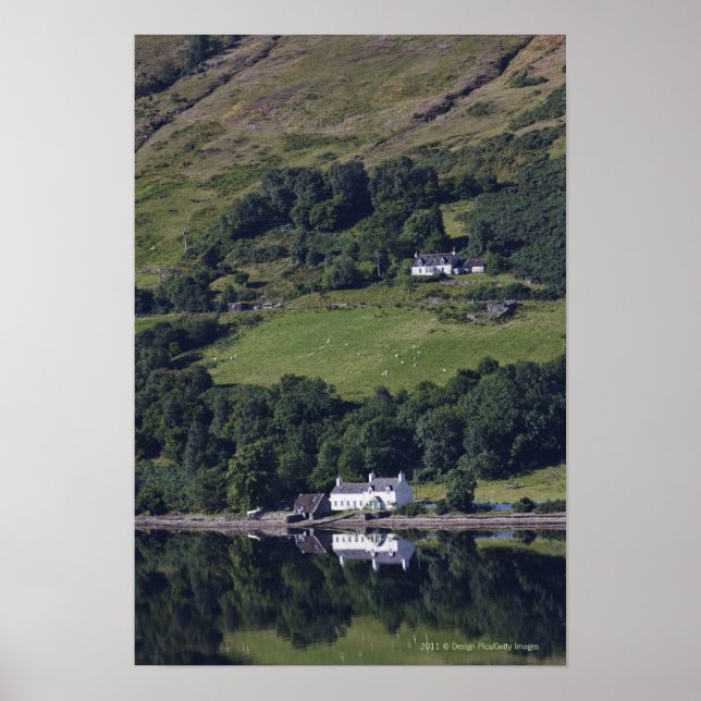 Poster Une Maison Le Long De L'Eau (Devant)