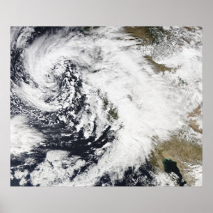Poster Une série de fortes tempêtes avec des vents violen
